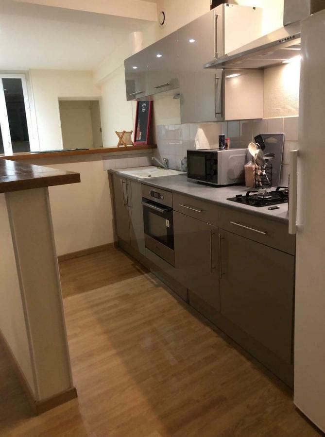 Appartement Face Au Donjon Пон Екстер'єр фото